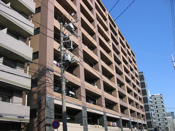 マイキャッスル新横浜ロイヤルステージの外観