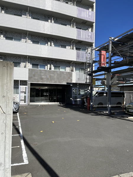 クレヴィスタ横浜新子安の外観