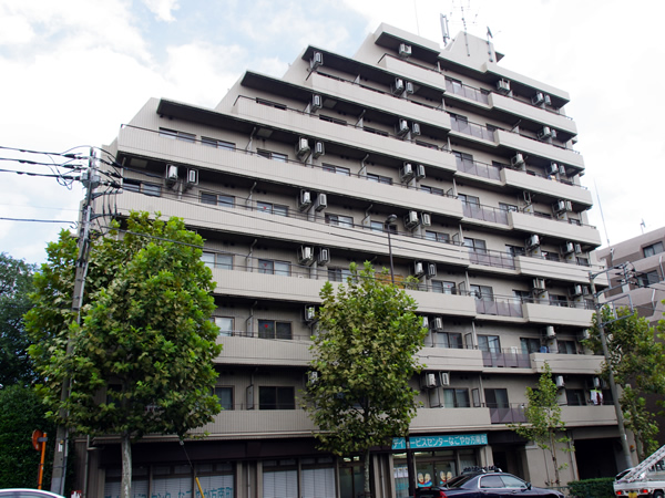 ベルエール方南町の外観