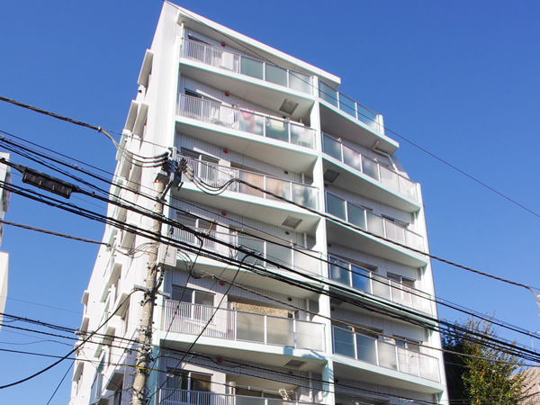 コンフォラス久米川の外観