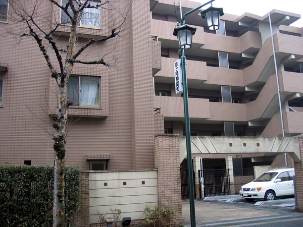 市が尾パークホームズヒルサイドギャレリーの外観