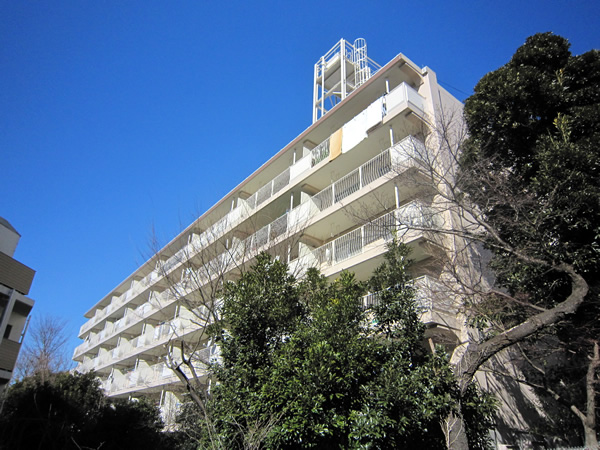 メゾン久末の外観