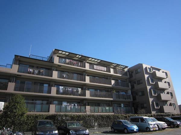 武蔵新城たちばなパークホームズの外観