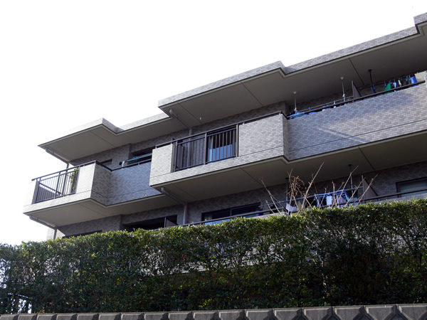 青葉台パークホームズ3番館の外観