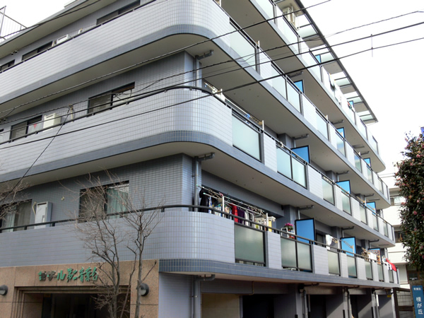 セザール第2青葉台の外観