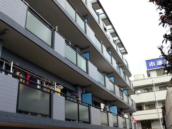 セザール第2青葉台の外観