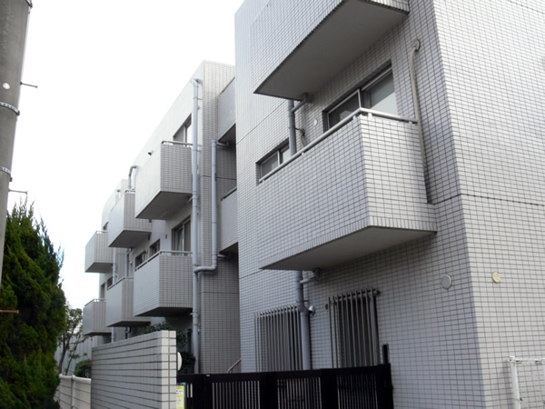 東急ドエルアルス青葉台の外観