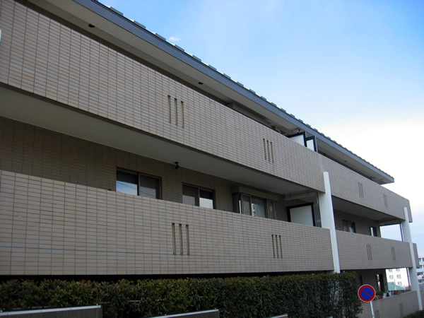 トースト青葉台の外観