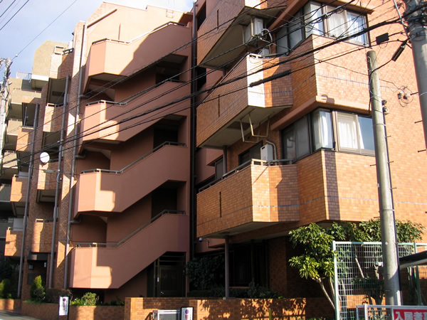 ライオンズマンション市ヶ尾第5の外観