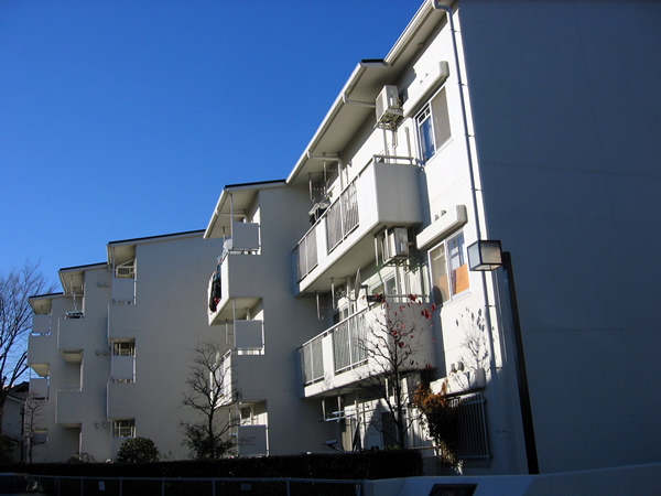 藤和ライブタウン相模原６号棟の外観