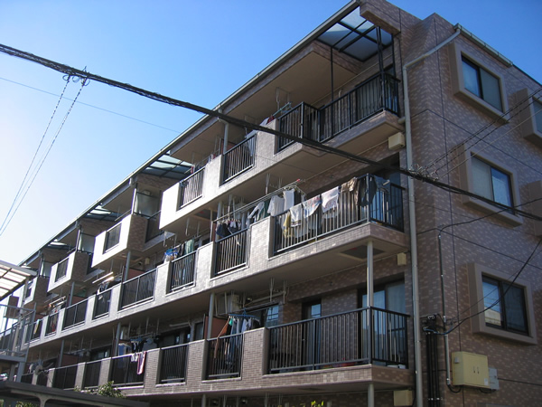 モナークマンション相模大野の外観