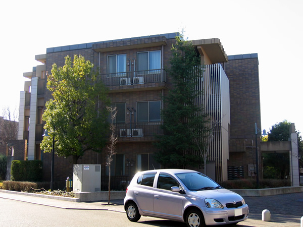 イディオスあざみ野Ｋ棟の外観