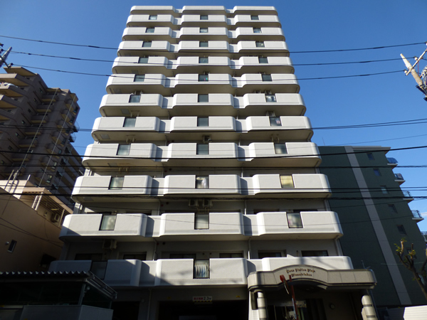 ライオンズステーションプラザ南林間の外観