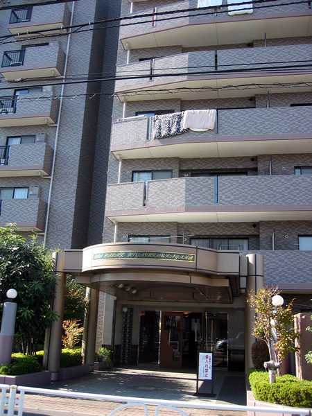 ダイアパレス東村山の外観