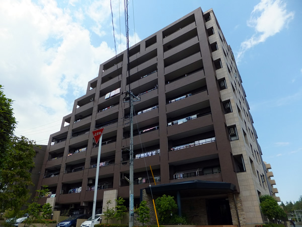 モラーダ中央林間レジデンシアの外観