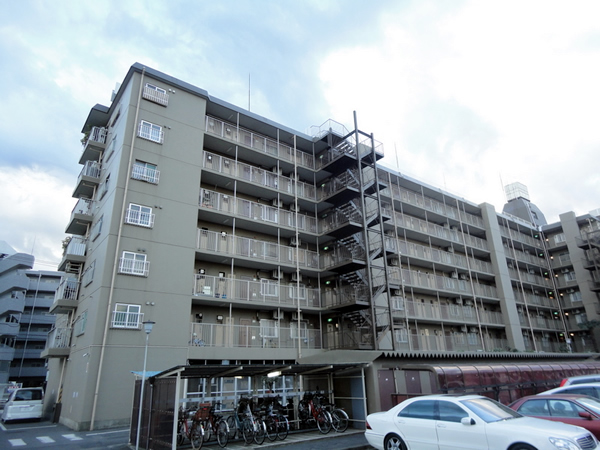 大和ハイデンスの外観