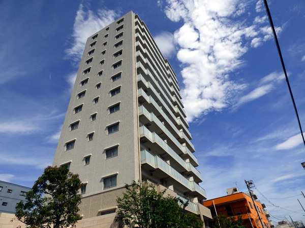 ブリリア南林間ハイライズの外観