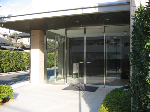 ブリリア南林間ハイライズの外観