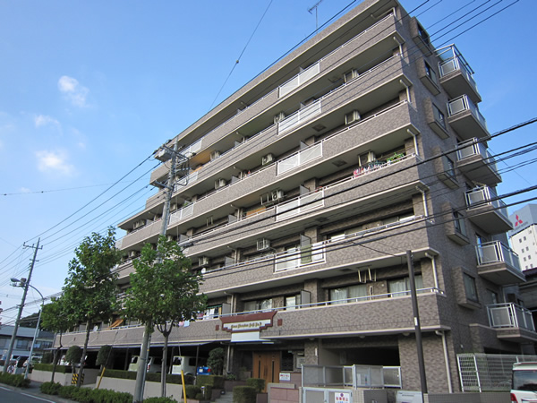 ライオンズマンション久地第2の外観