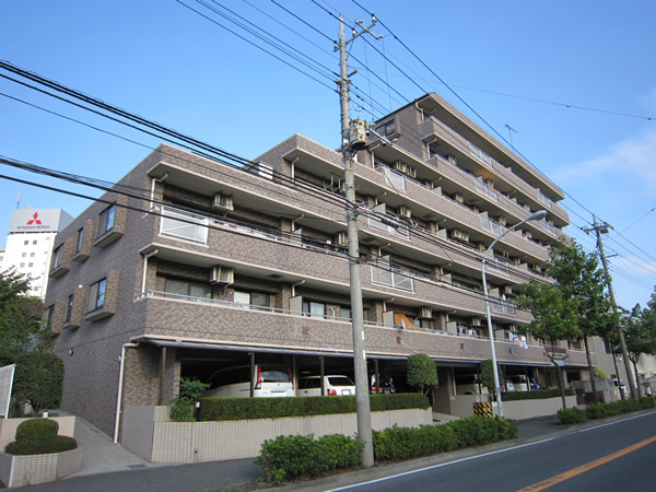 ライオンズマンション久地第2の外観