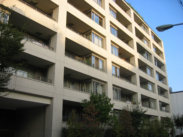 パークハウス池田山公園－白金台の杜－W棟 パークサイドコートの外観