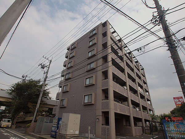 レサージュつきみ野の外観