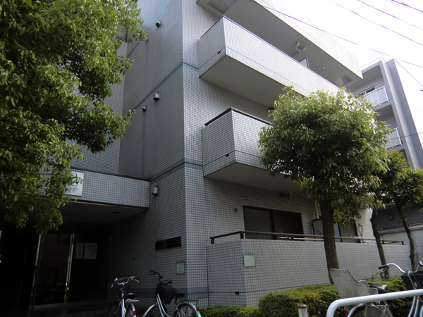 シンメトリー板橋の外観