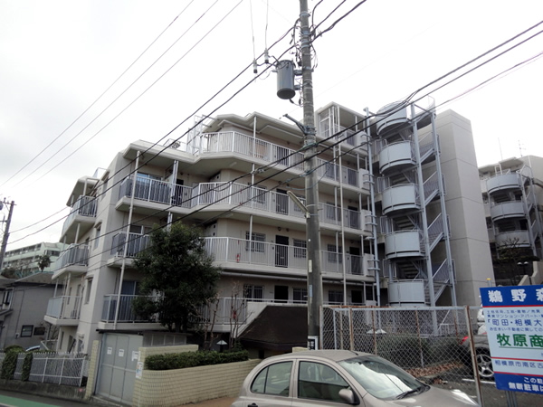 ハイネス町田の外観