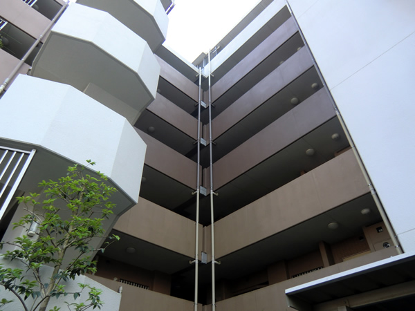 ライオンズガーデン志村の外観