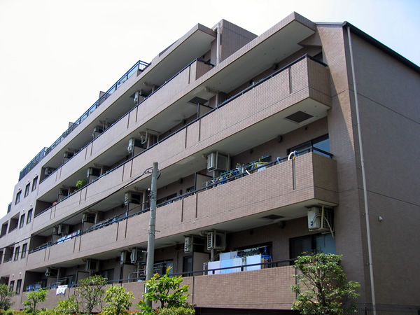 藤和シティコープ江田の外観