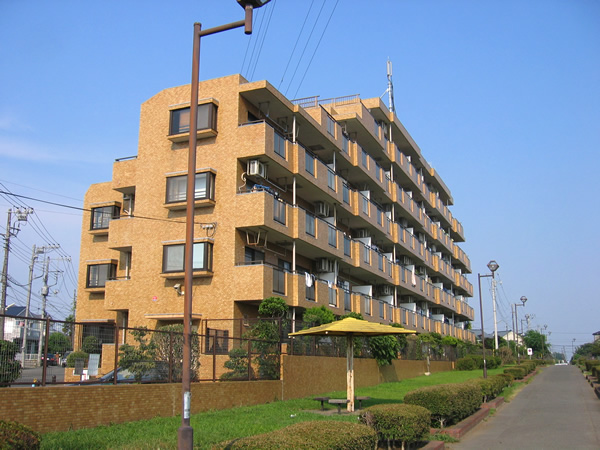 ライオンズマンション小田急相模原第5の外観