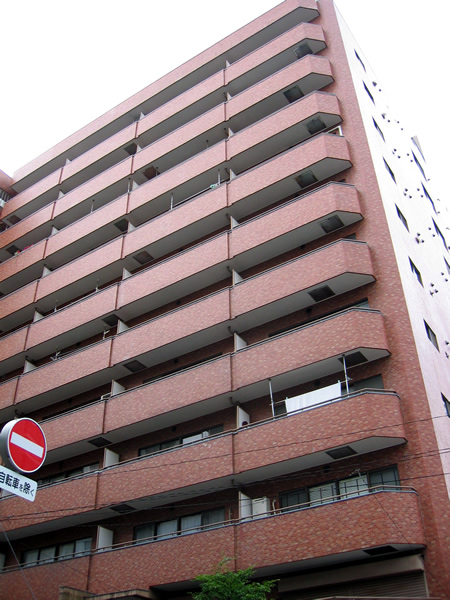 シャンボール日本橋の外観