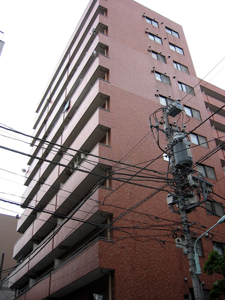 シャンボール日本橋の外観