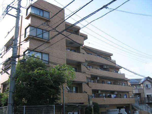 ライオンズマンション百合ヶ丘第2の外観