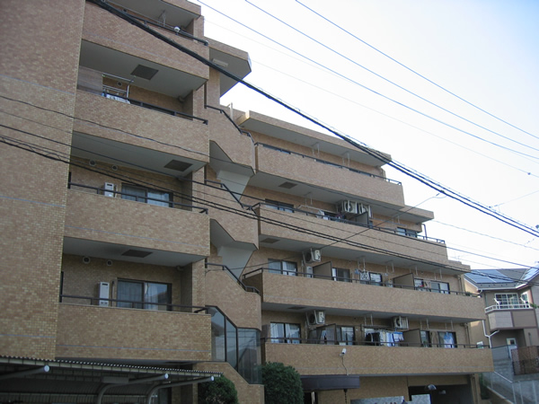 ライオンズマンション百合ヶ丘第2の外観