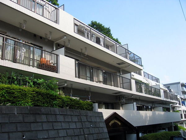 ダイアパレスグランディー宮前の外観