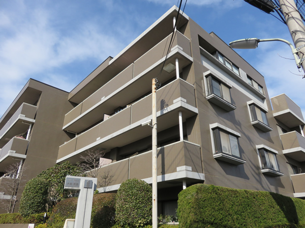 ライフヴィラ大森鹿島1番館の外観