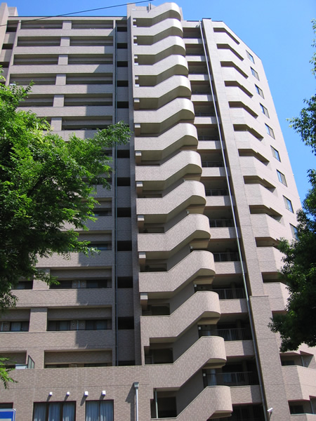 エクステ新横浜の外観