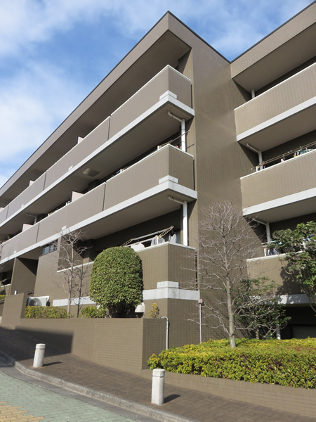 ライフヴィラ大森鹿島1番館の外観
