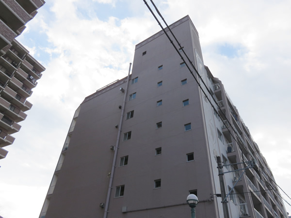 シャンボール相模原の外観