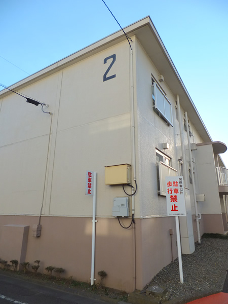 マンション相模原２号館の外観