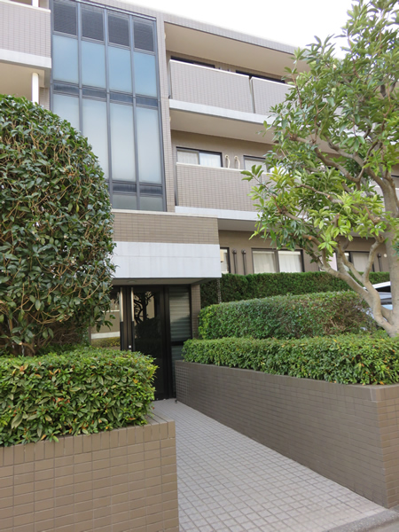 ライフヴィラ大森鹿島2番館の外観