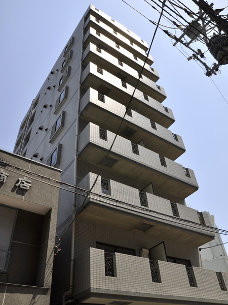 グリフィン横浜ピュアの外観