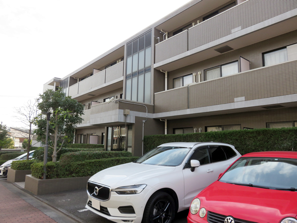 ライフヴィラ大森鹿島2番館の外観