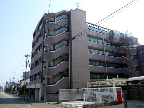 グレイス大和の外観