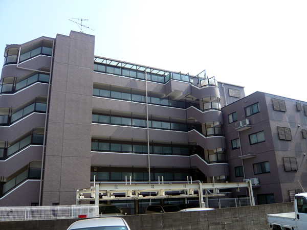 グレイス大和の外観