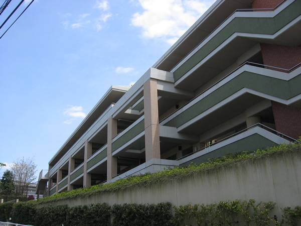 グランドメゾン藤が丘の外観