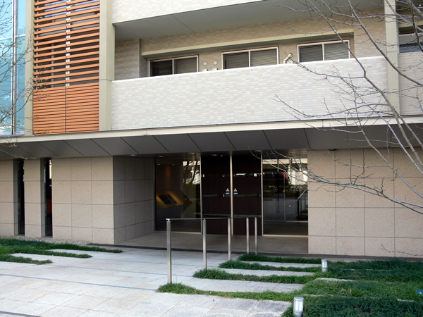 ブライシス青葉台の外観