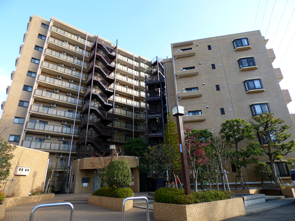 ライオンズマンション中央林間第7の外観