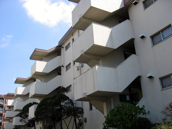 東急市が尾ドエリングＣ棟の外観